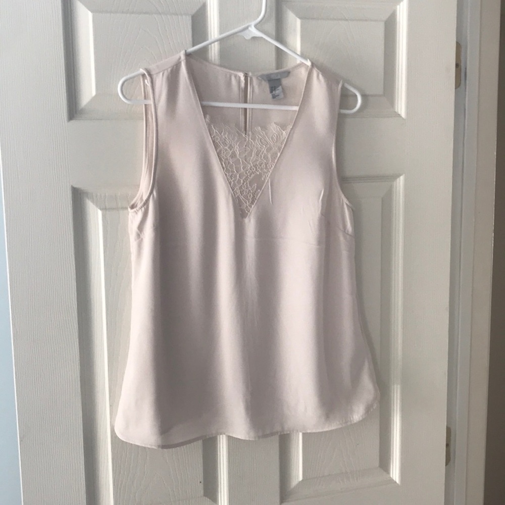 Cute, ivory H&M blouse, never worn